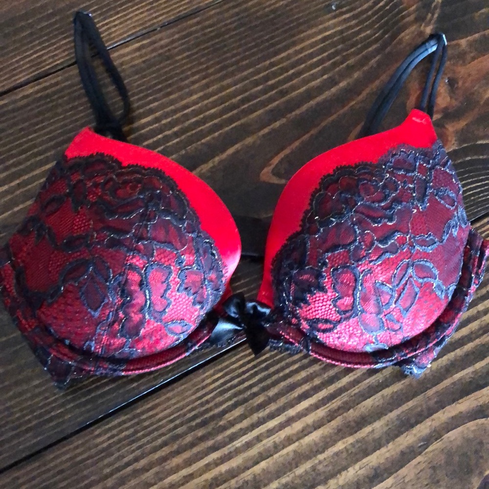 Lace Victoria’s Secret Bra